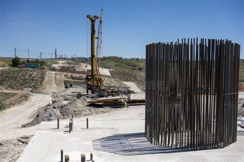  Journey to the Center of the Construction Site: A Symphony of Steel and Concrete!